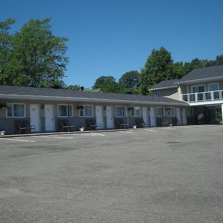 Motel Chevalier Quebeque Exterior foto